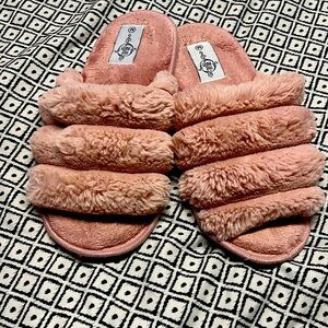 Medium women’s house slippers